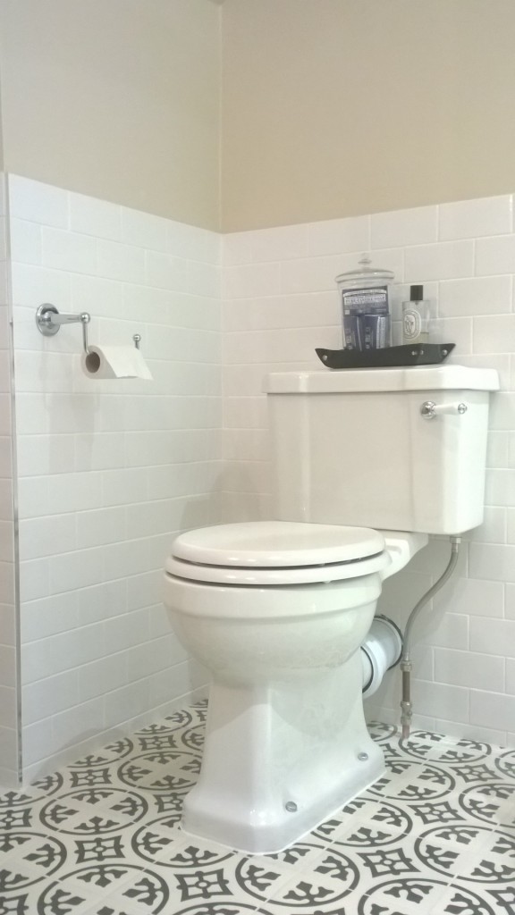 Burlington close coupled WC