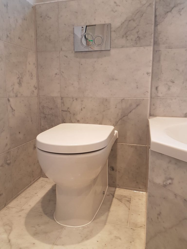 Back to wall WC with concealed cistern